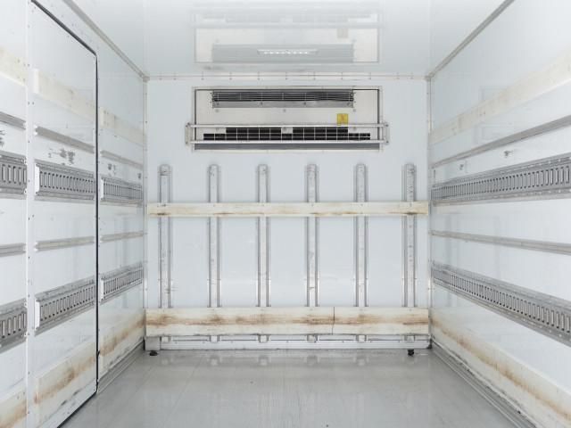 HINO DUTRO 2020 Image 31