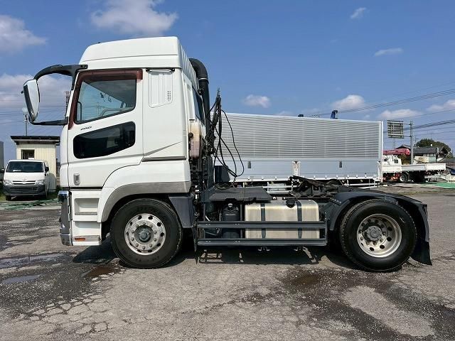 MITSUBISHI FUSOU SUPER GREAT 2018 Image 31