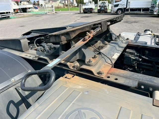 MITSUBISHI FUSOU SUPER GREAT 2018 Image 31