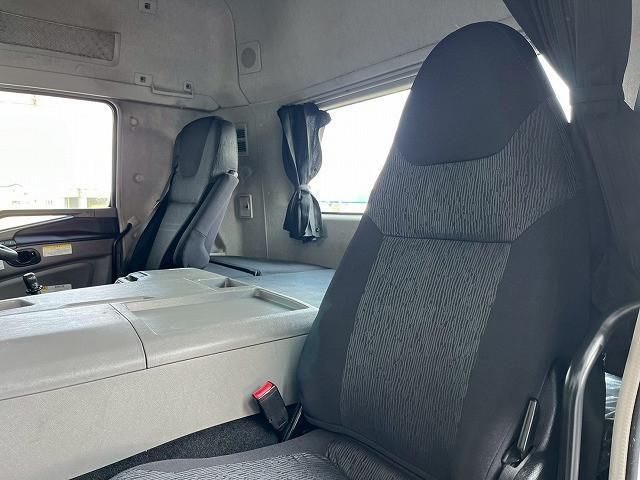 MITSUBISHI FUSOU SUPER GREAT 2018 Image 31