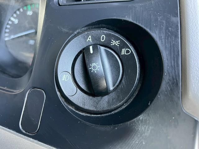 MITSUBISHI FUSOU SUPER GREAT 2018 Image 31