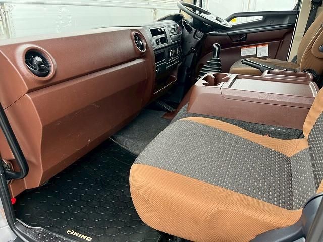 HINO RANGER 2017 Image 31