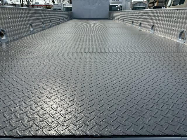 HINO PROFIA 2016 Image 31