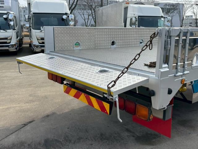 HINO PROFIA 2016 Image 31