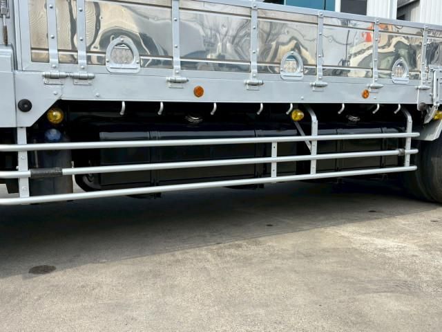 HINO PROFIA 2016 Image 31