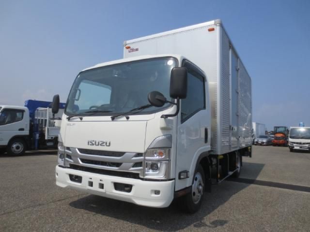 ISUZU ELF 2023 Image 31