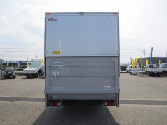 ISUZU ELF 2023 Image 31