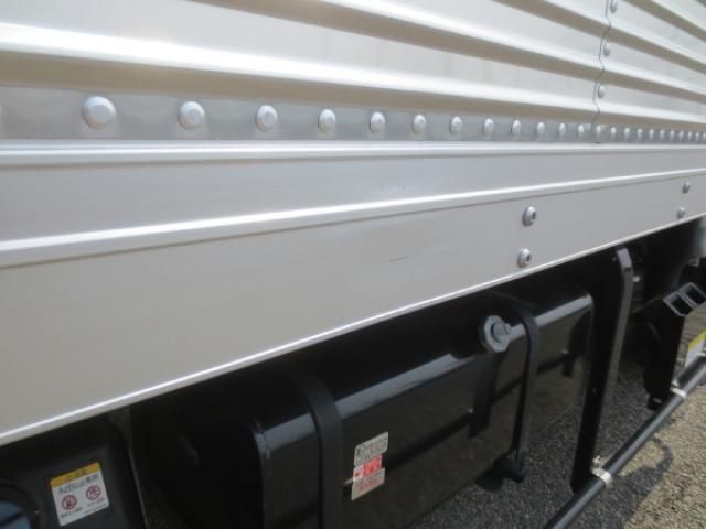 ISUZU ELF 2023 Image 31