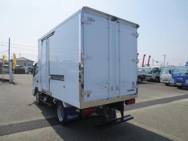 MITSUBISHI CANTER 2025 Image 31