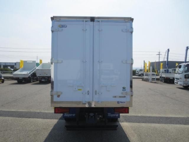MITSUBISHI CANTER 2025 Image 31