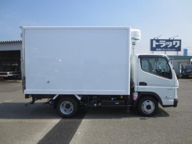 MITSUBISHI CANTER 2025 Image 31