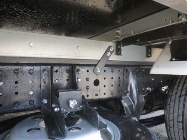 MITSUBISHI CANTER 2025 Image 31