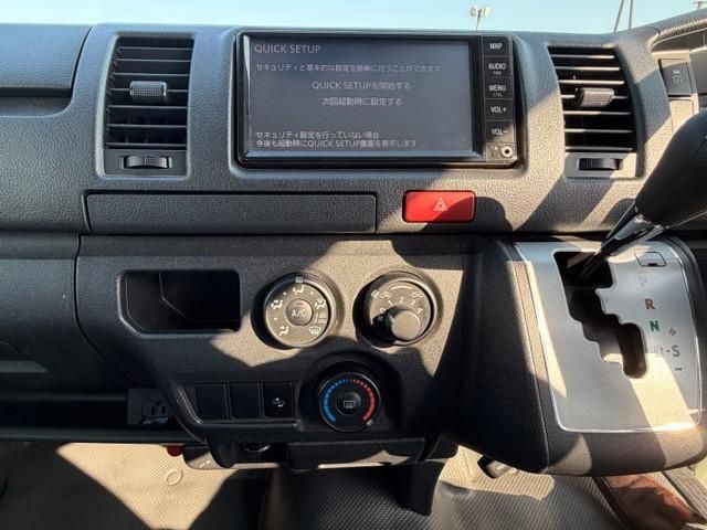 TOYOTA HIACE VAN 2WD 2021 Image 31