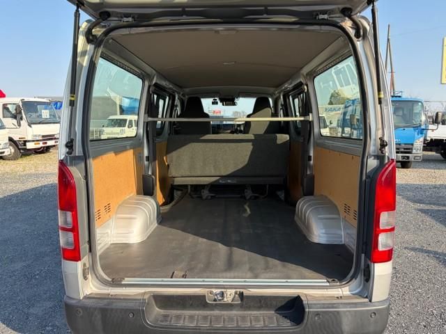 TOYOTA HIACE VAN 2WD 2020 Image 31