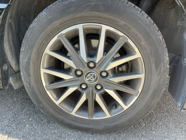 TOYOTA VOXY 2016 Image 31