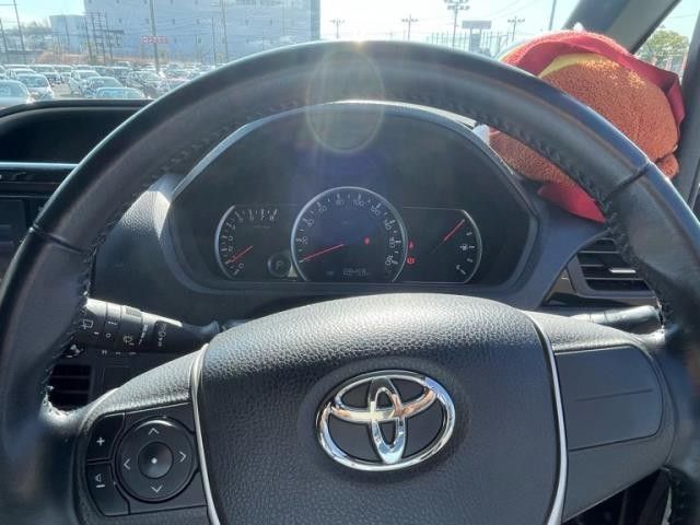TOYOTA VOXY 2016 Image 31