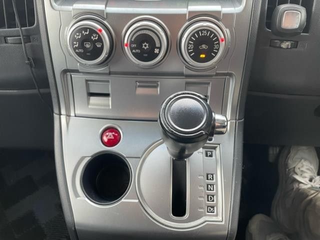 MITSUBISHI DELICA D:5 2WD 2007 Image 31