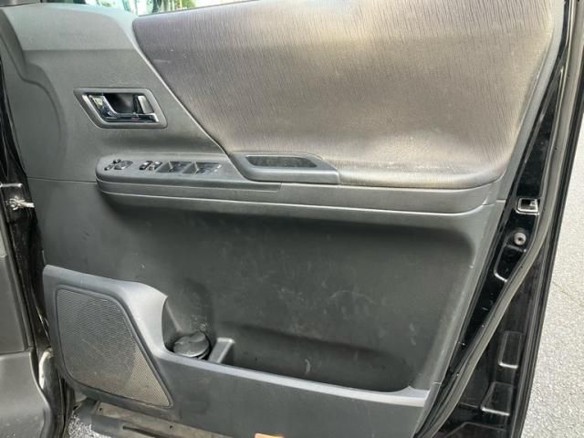 TOYOTA VELLFIRE 2008 Image 31