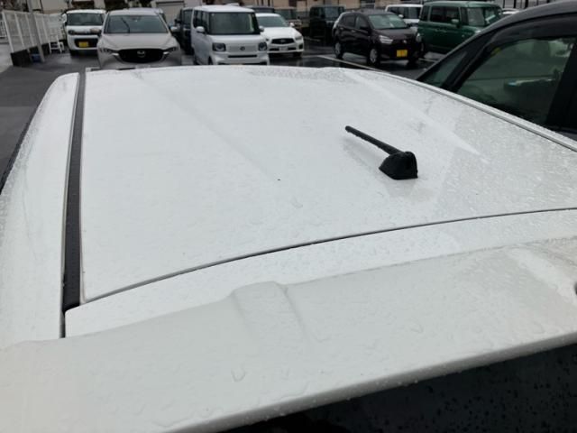 NISSAN NOTE 2013 Image 31