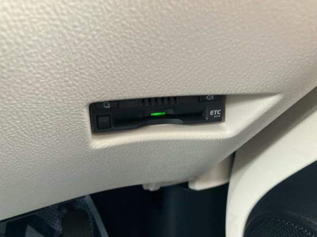 TOYOTA SIENTA HYBRID 2018 Image 31