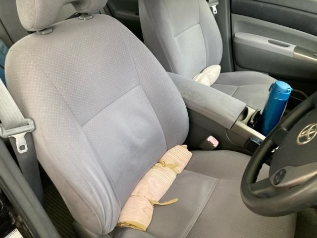 TOYOTA PRIUS 2009 Image 31