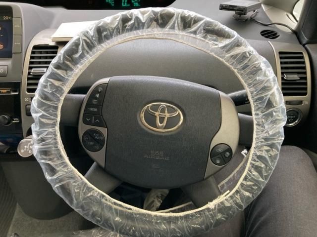 TOYOTA PRIUS 2009 Image 31