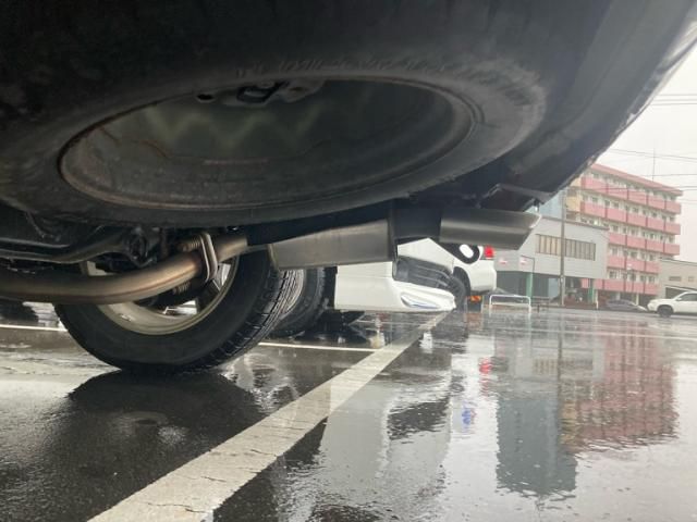 TOYOTA HARRIER 4WD 2011 Image 31