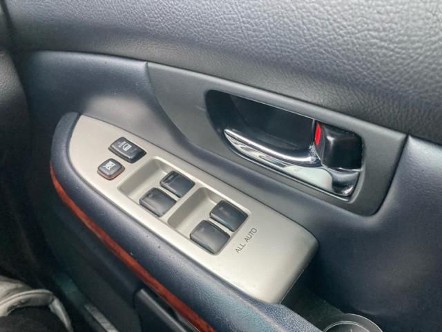 TOYOTA HARRIER 4WD 2011 Image 31