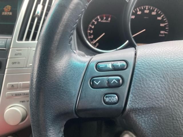 TOYOTA HARRIER 4WD 2011 Image 31