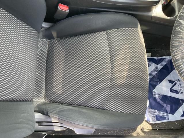 NISSAN LEAF 2016 Image 31