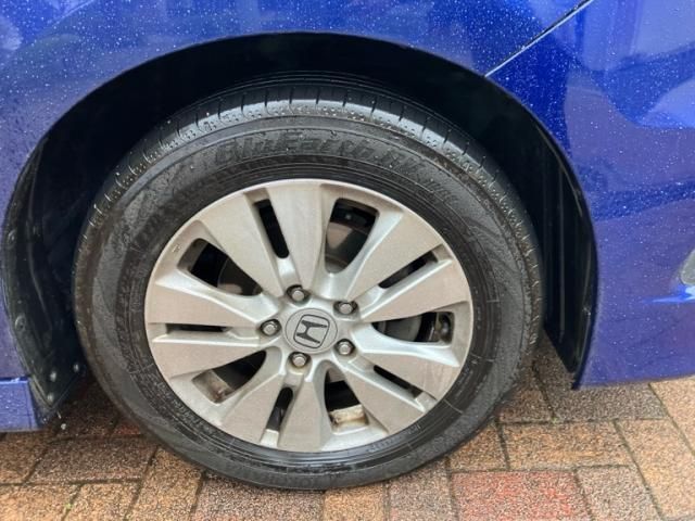 HONDA STEPWAGON SPADA 2010 Image 31