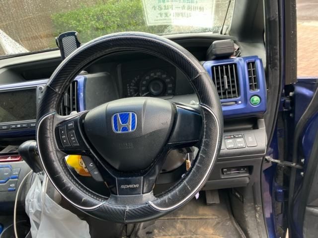 HONDA STEPWAGON SPADA 2010 Image 31