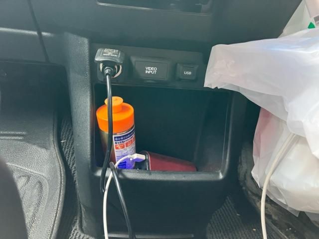 HONDA STEPWAGON SPADA 2010 Image 31