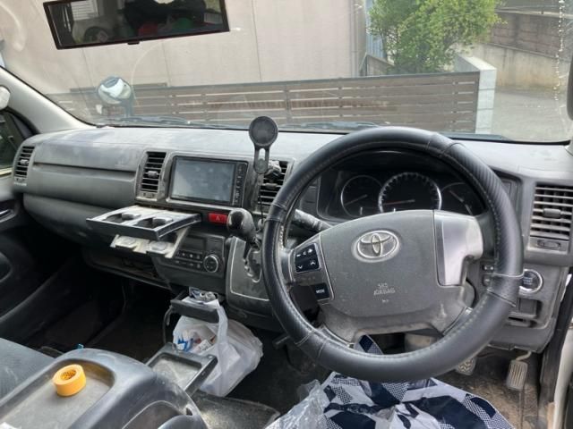 TOYOTA HIACE VAN 2WD 2015 Image 31