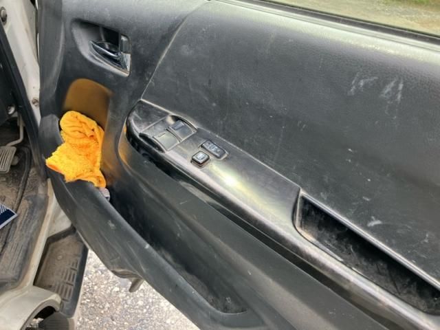 TOYOTA HIACE VAN 2WD 2015 Image 31