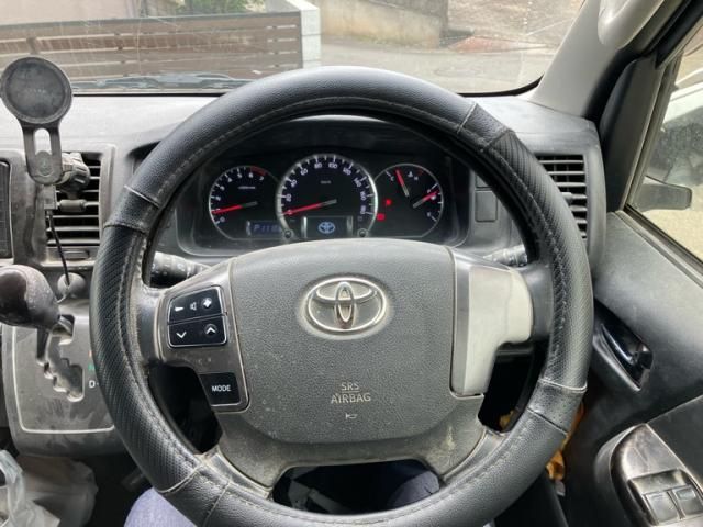 TOYOTA HIACE VAN 2WD 2015 Image 31