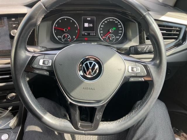 VOLKSWAGEN POLO 2021 Image 31