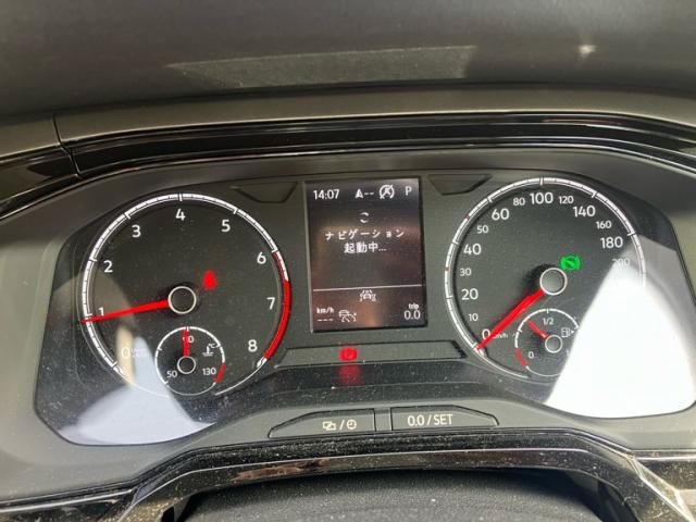 VOLKSWAGEN POLO 2021 Image 31