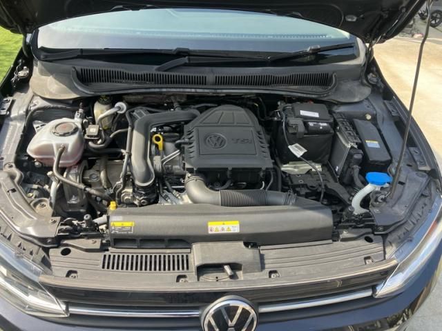 VOLKSWAGEN POLO 2021 Image 31