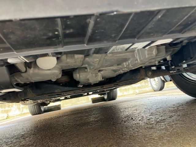 HONDA VEZEL HYBRID 4WD 2014 Image 31