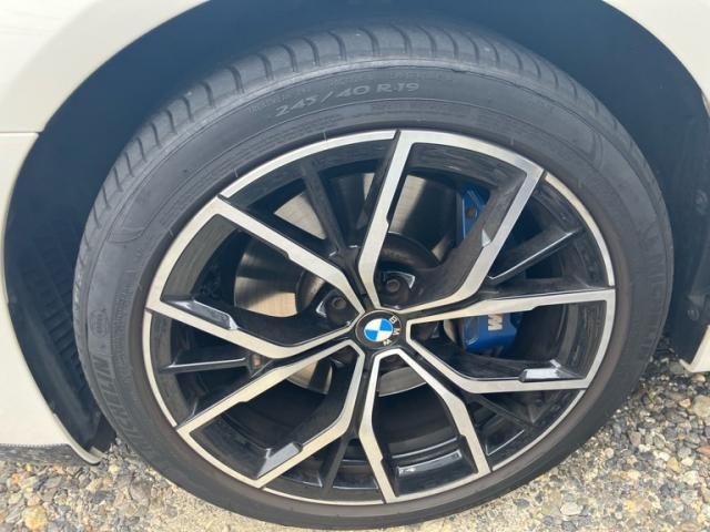 BMW 5SERIES SEDAN 2022 Image 31