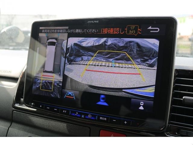 TOYOTA HIACE VAN 4WD 2022 Image 31