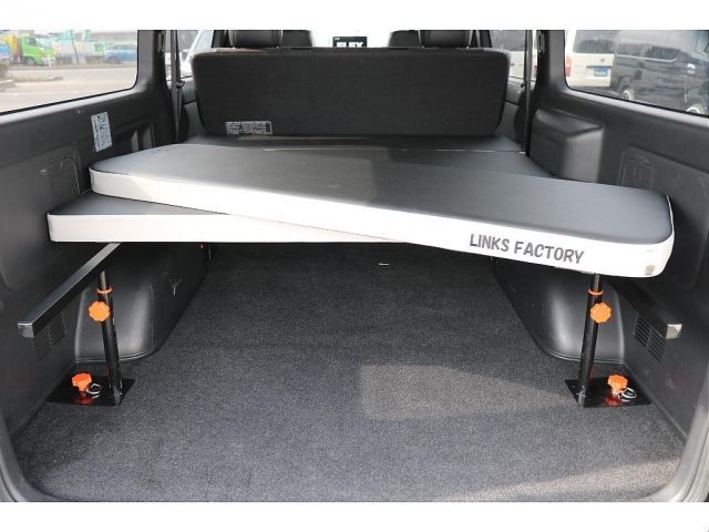 TOYOTA HIACE VAN 4WD 2022 Image 31