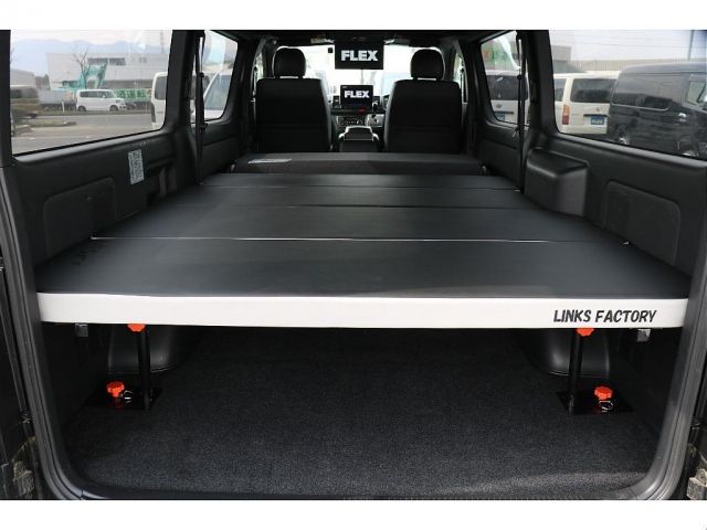 TOYOTA HIACE VAN 4WD 2022 Image 31