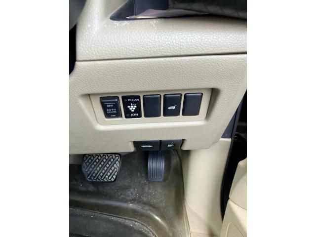 NISSAN SERENA  WG 2005 Image 31