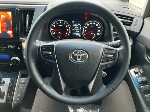 TOYOTA ALPHARD 2022 Image 31