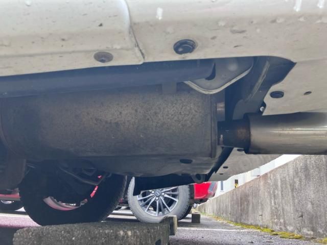 SUBARU LEGACY-TW 4WD 2000 Image 31