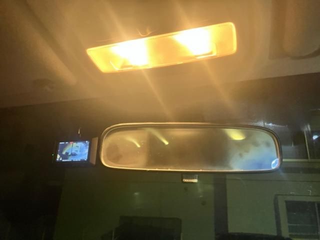 TOYOTA ALPHARD HYBRID 4WD 2005 Image 31