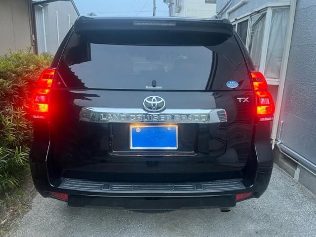 TOYOTA LANDCRUISER PRADO 2019 Image 31