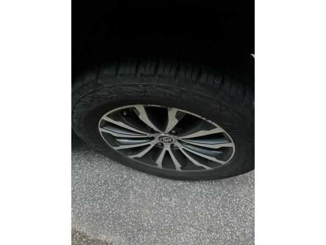 TOYOTA LANDCRUISER PRADO 2019 Image 31